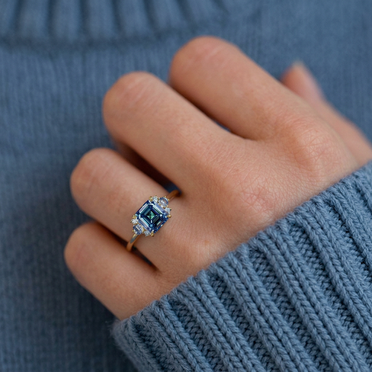 Seren's Lumen | Asscher Cut Blue Starry Ring