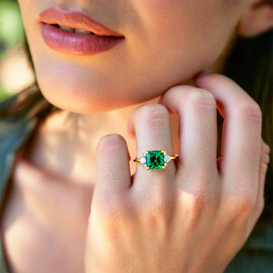 Ulissa‘s Prism | A Princess Cut Ring of Jade Light