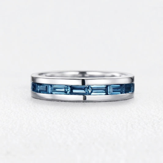 Evertrue Spectrum | Half-Eternity Baguette Alexandrite Band.