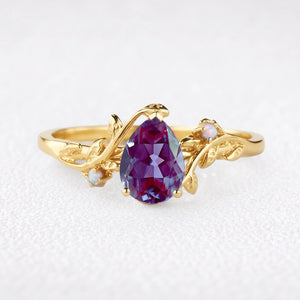 Iris’s Vine | Vintage Pear Alexandrite & Moonstone Bridal Set 2pcs