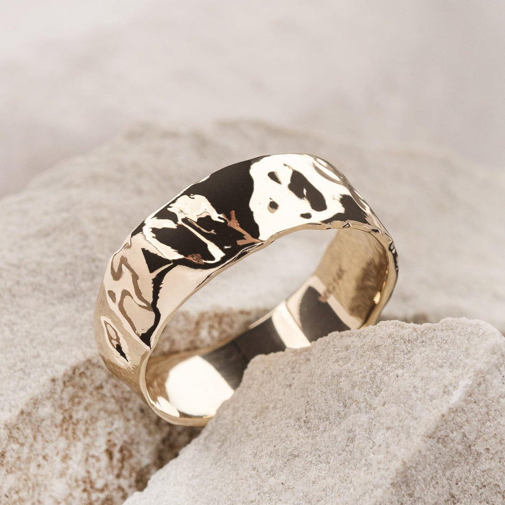 Titan Flow | Wide Liquid Gold Men’s Wedding Band.