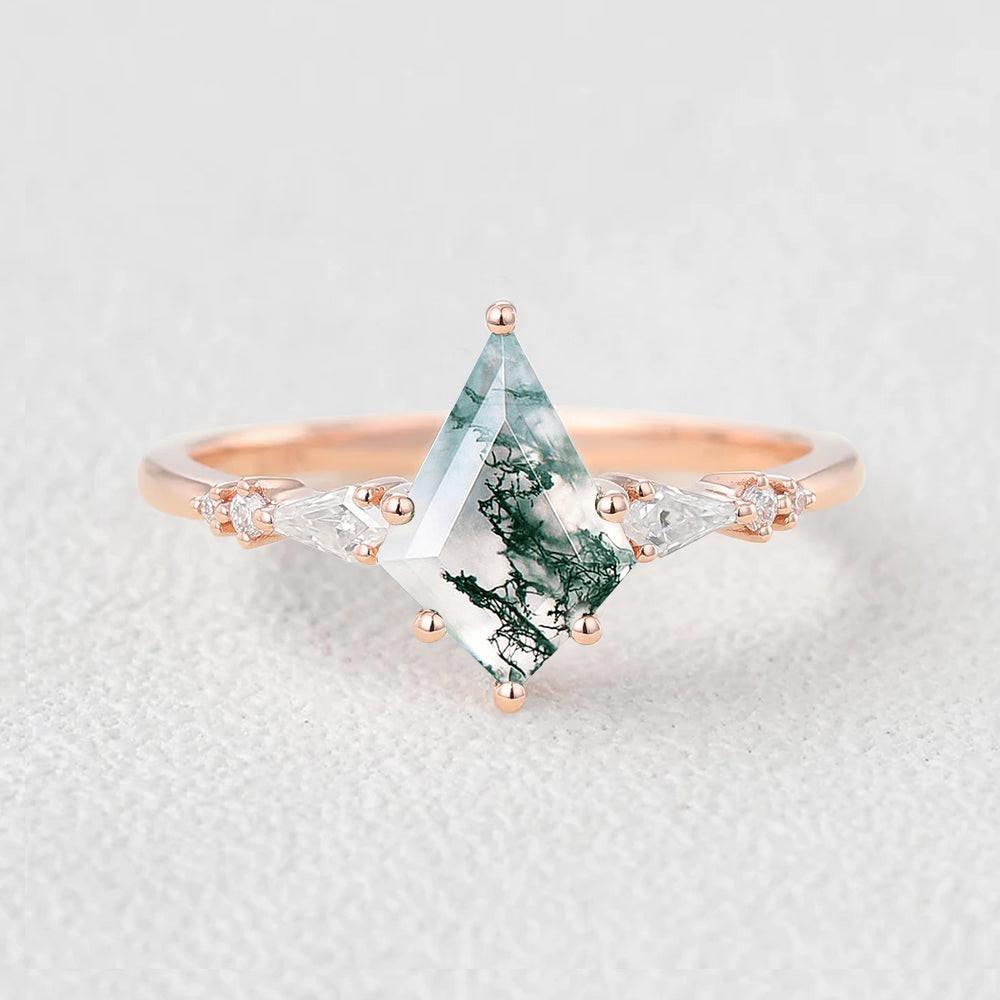 1.5ct Kite Moss Agate Yellow Gold Engagement Ring.