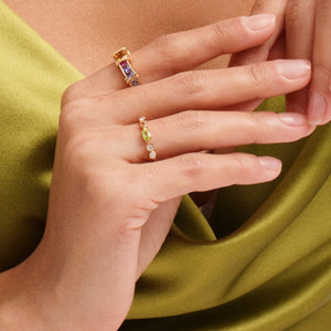 Vintage Peridot Stacking Ring - Stellaradorn