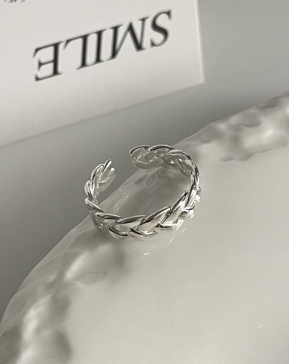 Minimalist Twist Braided Gold Chunky Ring