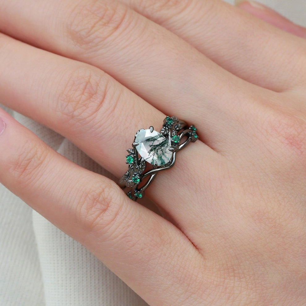 Sylvie’s Nocturne | Oval Cut Moss Agate Leafy Black Gold Ring Set 2pcs.
