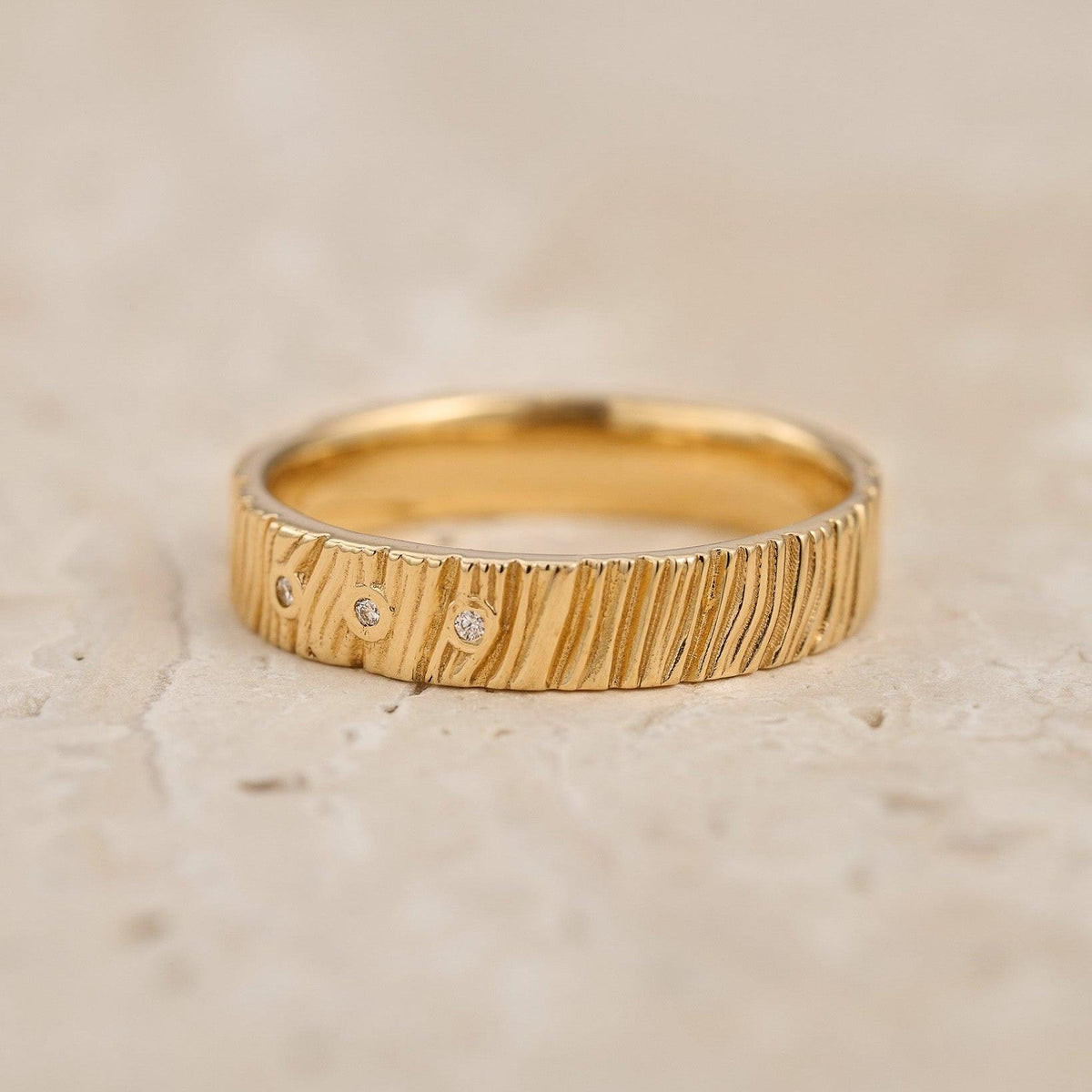 The Grain & Stars | Hand-Carved Wood Texture Band with Diamonds.