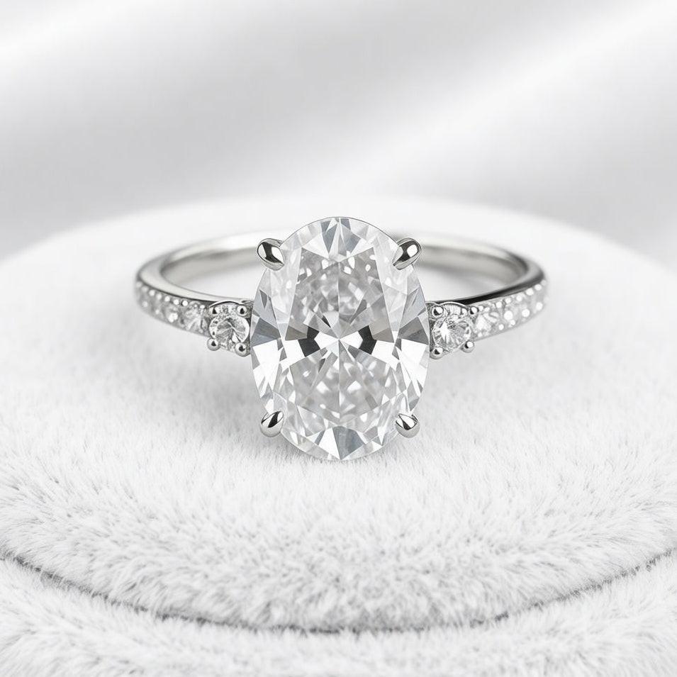 Luna’s Reflection | 2CT Oval Moissanite Ring.