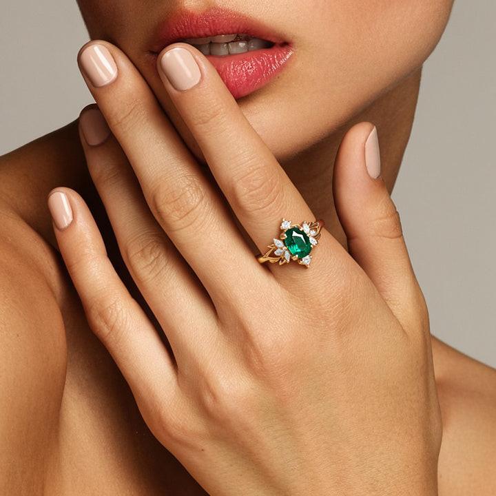 Mosslight Glade | Vintage Emerald Forest Engagement Ring.