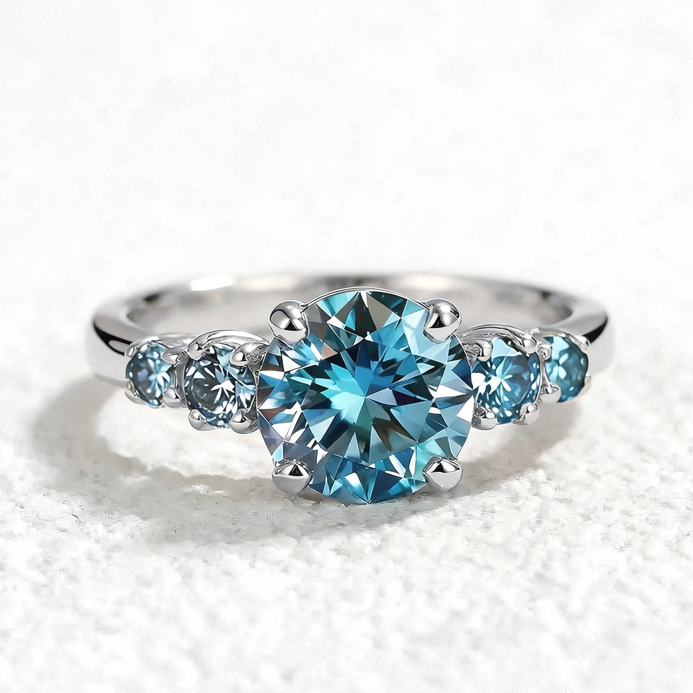 Althea  Classic 1CT Round-Cut Blue Sapphire Gold Ring.