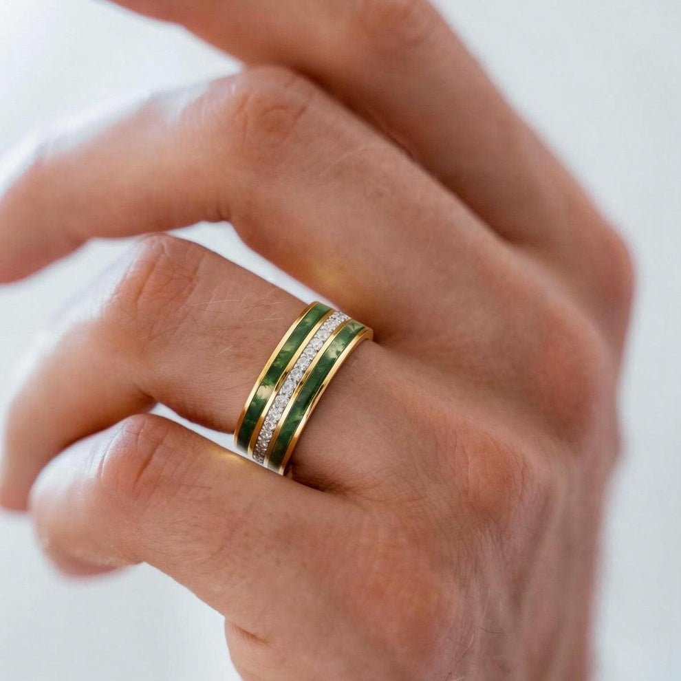 Atlas Keystone | 8MM Wide Moss Agate & Diamond Men's Wedding Band.