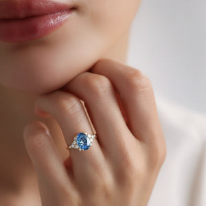Celeste‘s Whisper | 2CT Oval Cut Blue Gemstone Ring