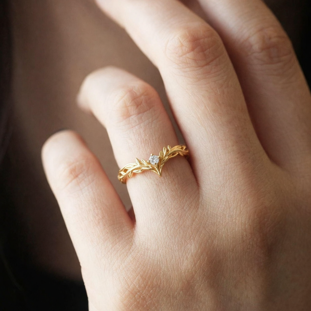 Angel’s Garden | Diamond Leaf Wedding Band.