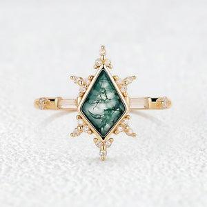 Nature Kite Cut Moss Agate Engagement Ring.