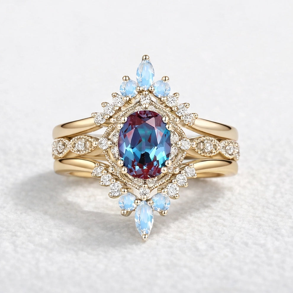 Luna’s Glow | Alexandrite & Moonstone Vintage Bridal Set 3pcs.
