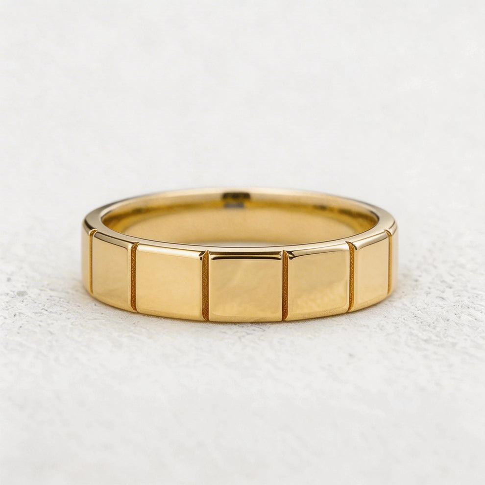 Block Edge | Polished Men’s Wedding Band.