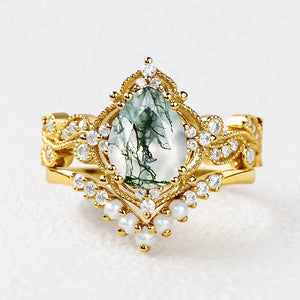 Nyx’s Eclipse | Black Gold Pear Moss Agate & Pearl Engagement Ring Set 2pcs
