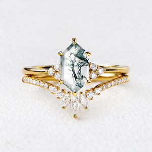 Rowan‘s Glade | Hexagon Cut Moss Agate Chevron Bridal Duo