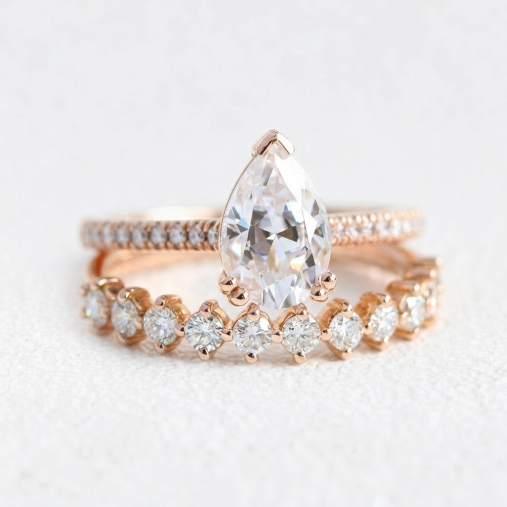 Vivienne’s Devotion | Pear Diamond Solitaire Pavé Band Bridal Set 2pcs.