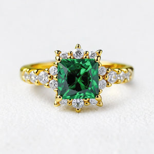 Aurora‘s Arbor | Princess Cut Green Sapphire Engagement Ring