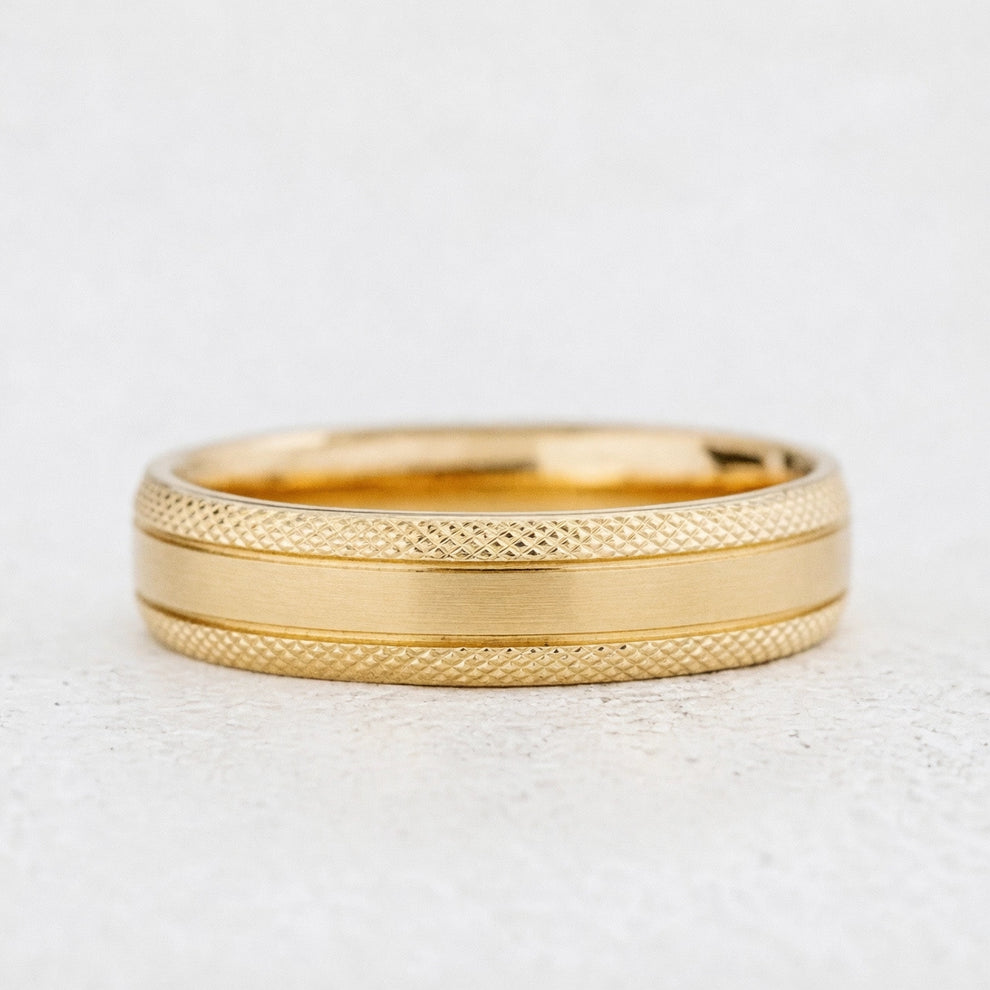 Lattice Edge | Men’s Wedding Band.