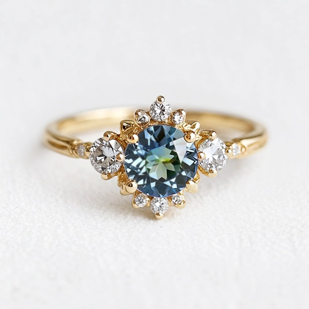 Stella’s Halo | Round Blue Sapphire Engagement Ring
