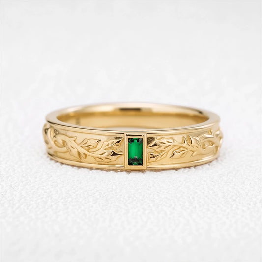 Augustus’ Keystone | Baguette Emerald Men‘s Band
