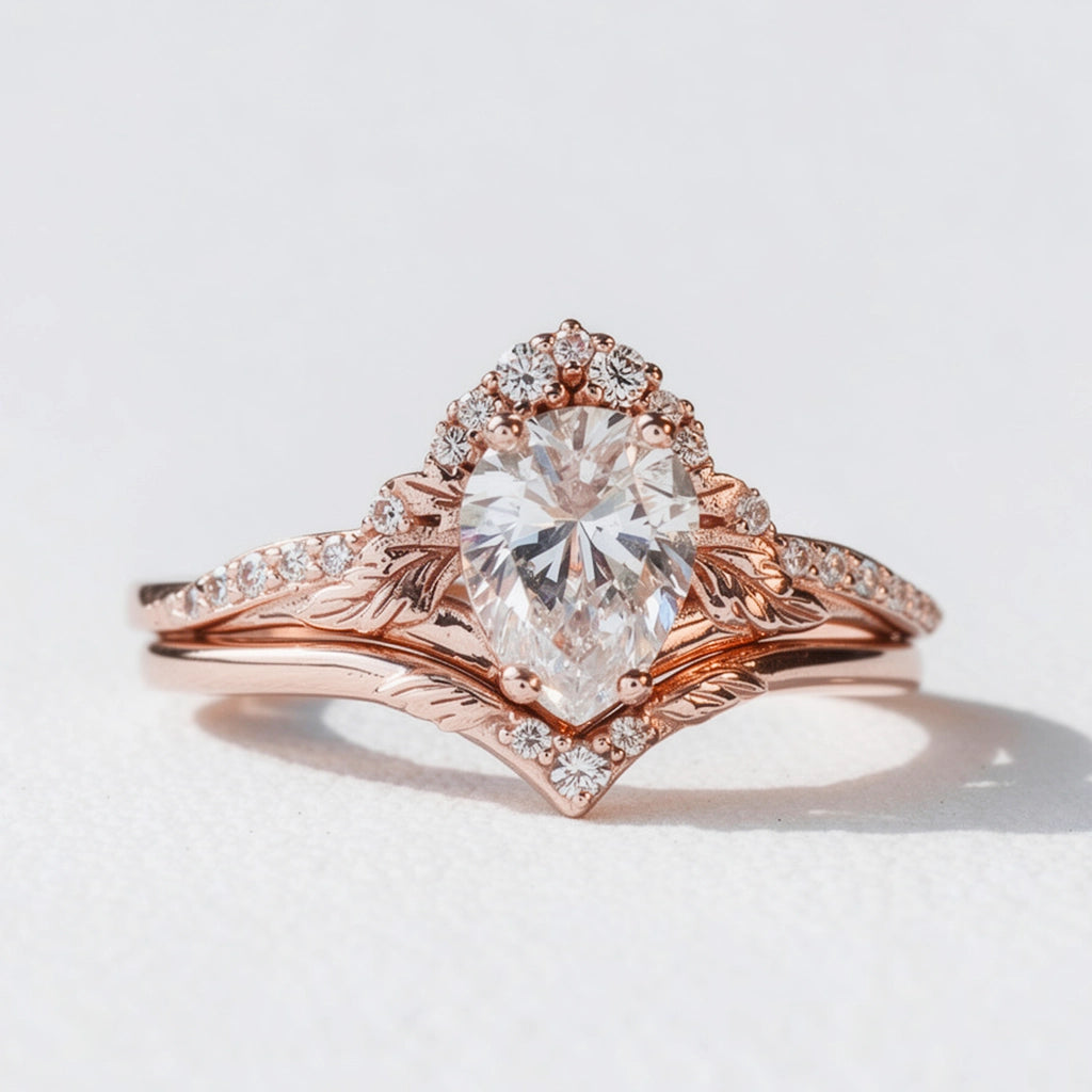 Victoria’s Griffin | Vintage Diamond Halo & Leaf Bridal Set 2pcs.