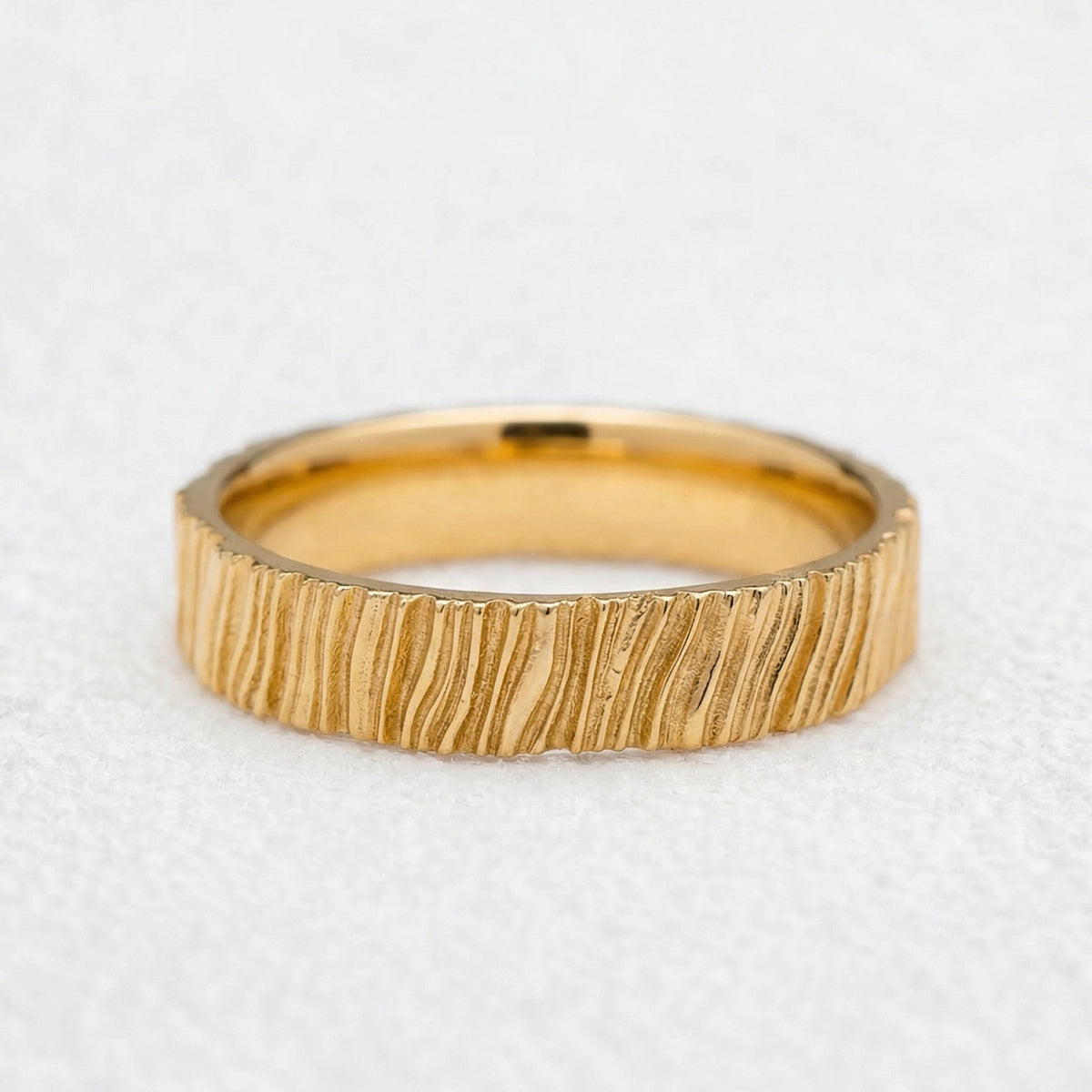 Oak Grain | 4MM Hand-Carved Wood Texture Men’s Wedding Band.