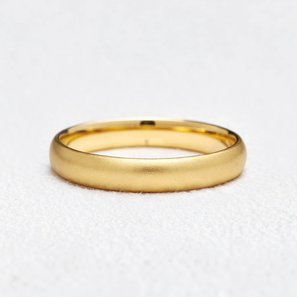 The Classic Arc Band | Satin-Finish Solid Gold.