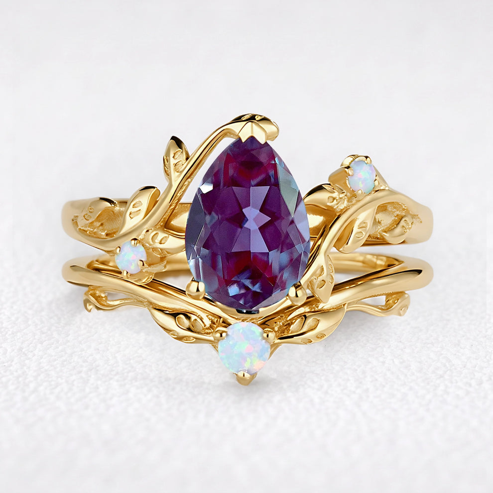 Iris’s Vine | Vintage Pear Alexandrite & Moonstone Bridal Set 2pcs