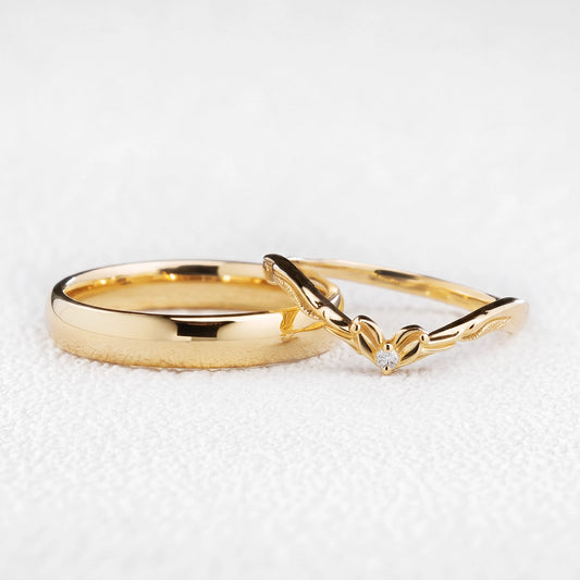 Cordelia’s Duet | Curved Diamond & Classic Band Couple Wedding Set