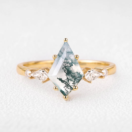 Celandine’s Grove | Kite Cut Moss Agate Five-Stone Engagement Ring