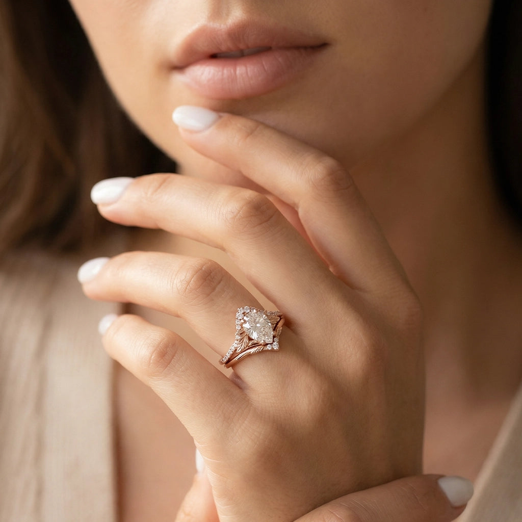 Victoria’s Griffin | Vintage Diamond Halo & Leaf Bridal Set 2pcs.