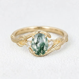 Oval Cut Moss Agate Branches Vintage Engagement Ring.