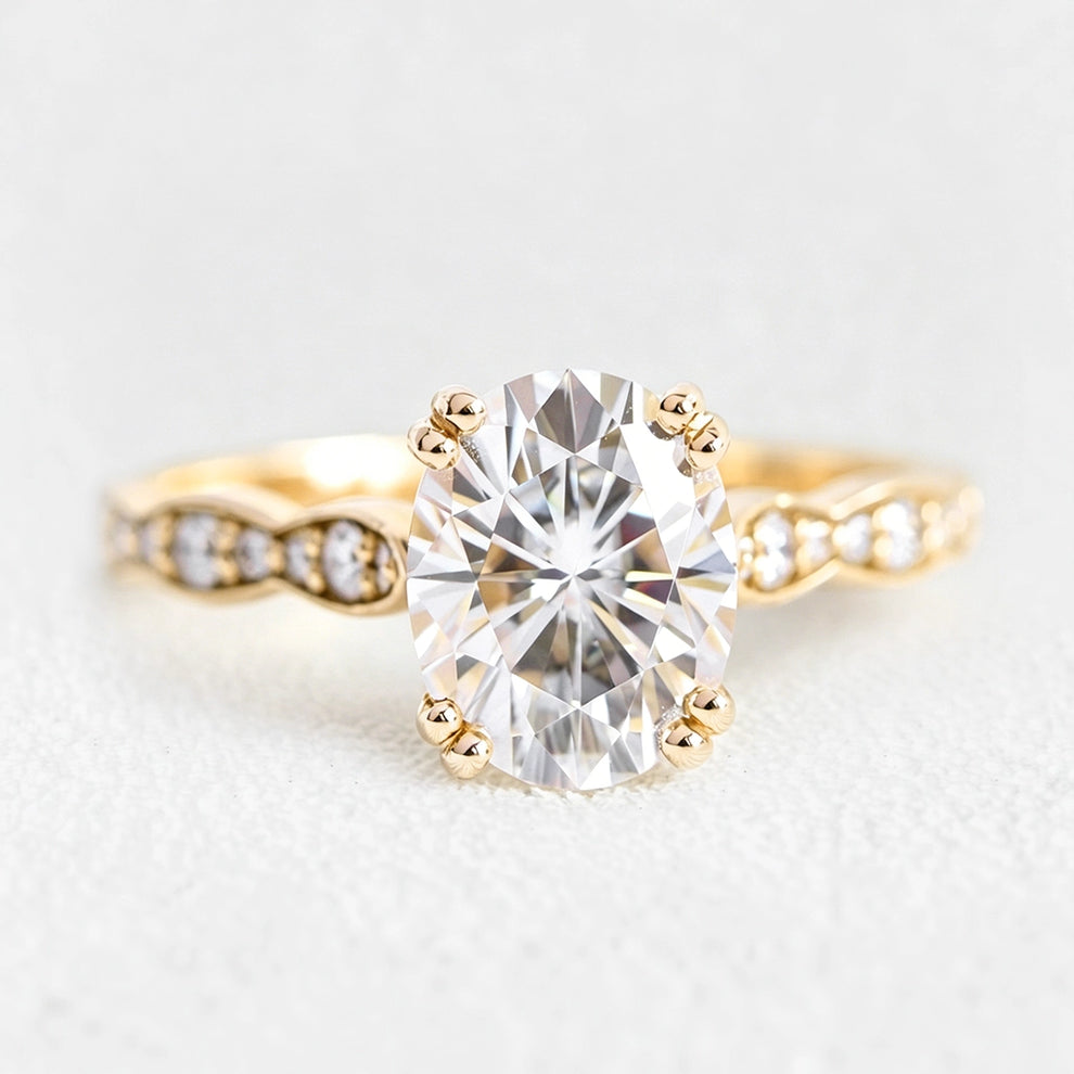 Grace’s Scallop | 1.5CT Oval Lab Diamond Solitaire Engagement Ring.