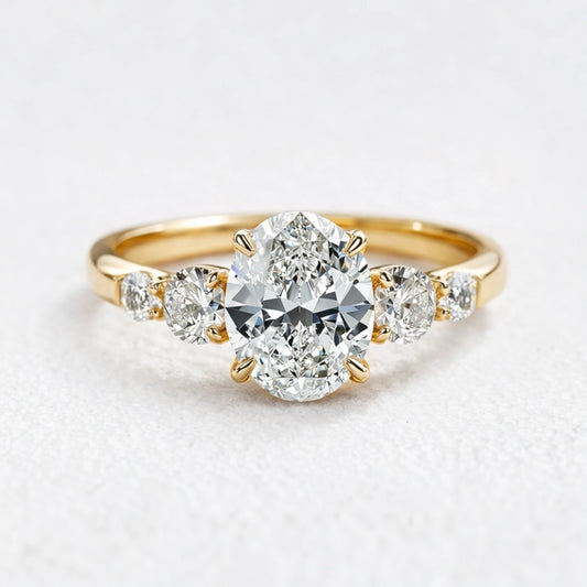 Audrey‘s Brilliance | 1CT Oval Cut Moissanite Ring