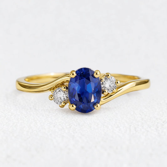 Luna's Curve | Blue Sapphire Vintage Engagement Ring
