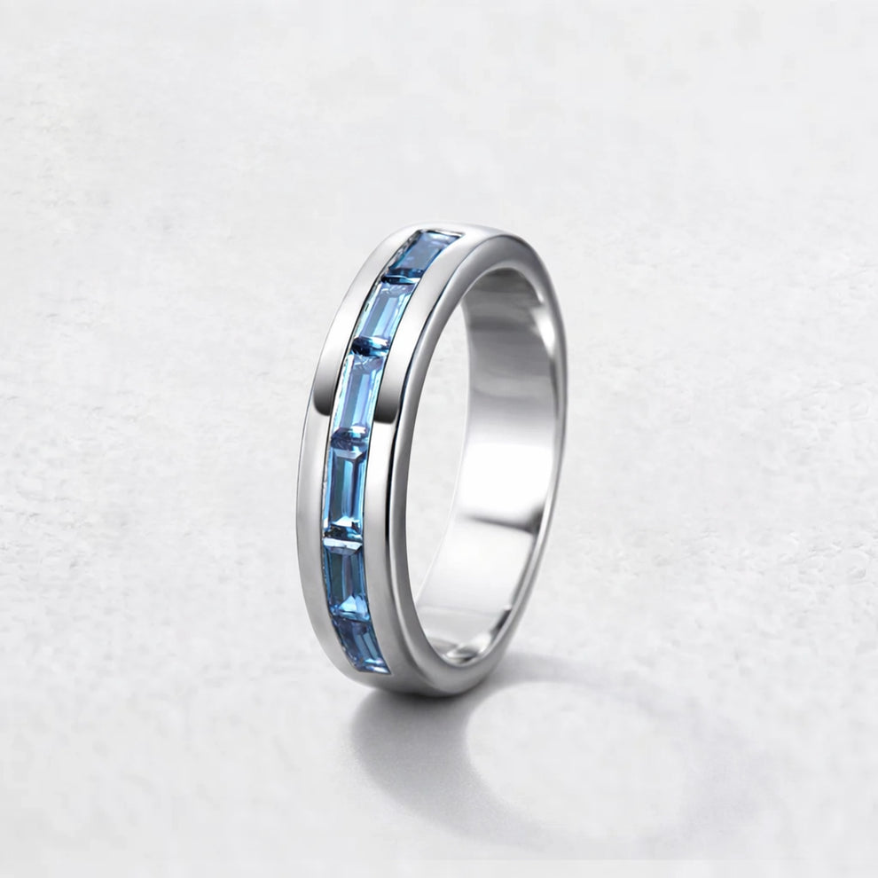 Evertrue Spectrum | Half-Eternity Baguette Alexandrite Band.