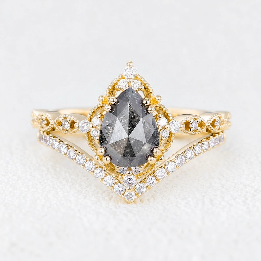 Isadora’s Reverie | Pear Cut Salt & Pepper Diamond Vintage Bridal Set 2pcs