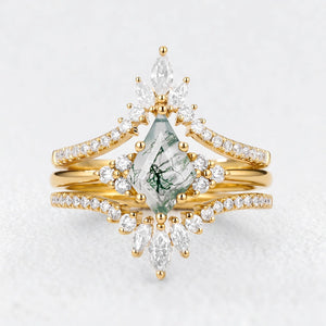 Victoria’s Crown | Kite Moss Agate Chevron Trilogy