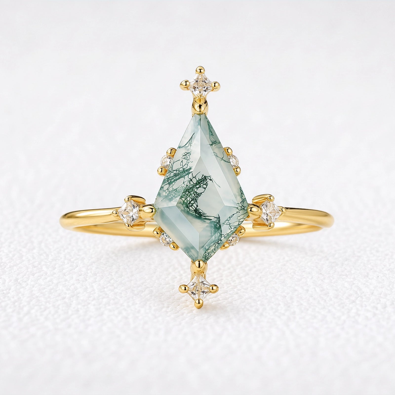 Hazel‘s Glade | Kite Cut Moss Agate Engagement Ring
