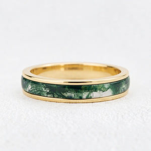 Eternal Lichen | Moss Agate Inlay Men‘s Wedding Band.