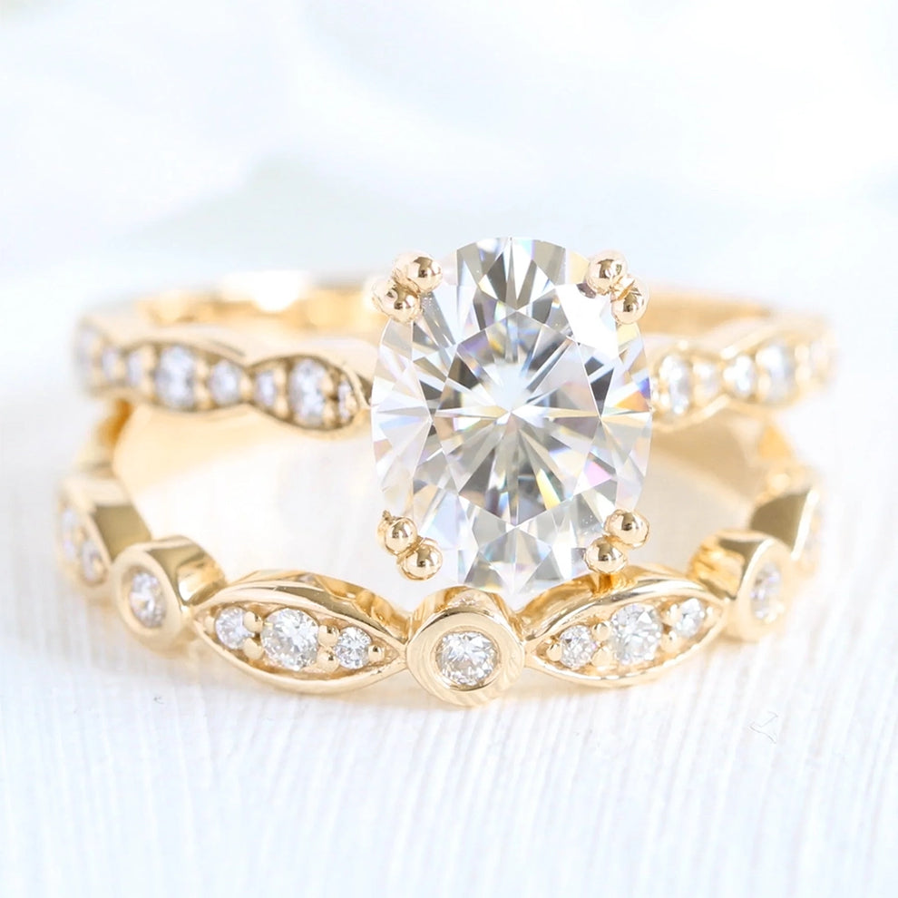 Grace’s Bezel | Oval Lab Diamond Solitaire Bridal Set 2pcs.