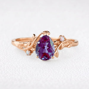 Iris’s Vine | Vintage Pear Alexandrite & Moonstone Bridal Set 2pcs