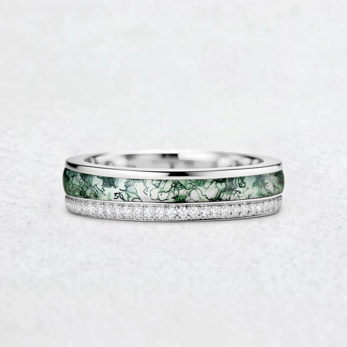 The Twin Rivers Band | Half-Bezel Horizon of Moss & Moissanite.