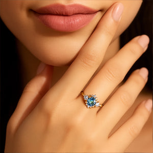 Stella’s Halo | Round Blue Sapphire Engagement Ring.
