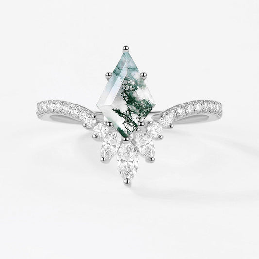 Kite Cut Moss Agate Chevron Engagement Ring - Sylph.