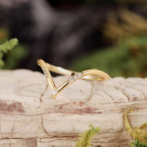 Nature Inspired Kite Cut Moss Agate Engagement Ring Set.