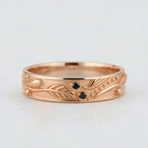 Olive Shade | Men’s Wedding Band with Black Sapphire.