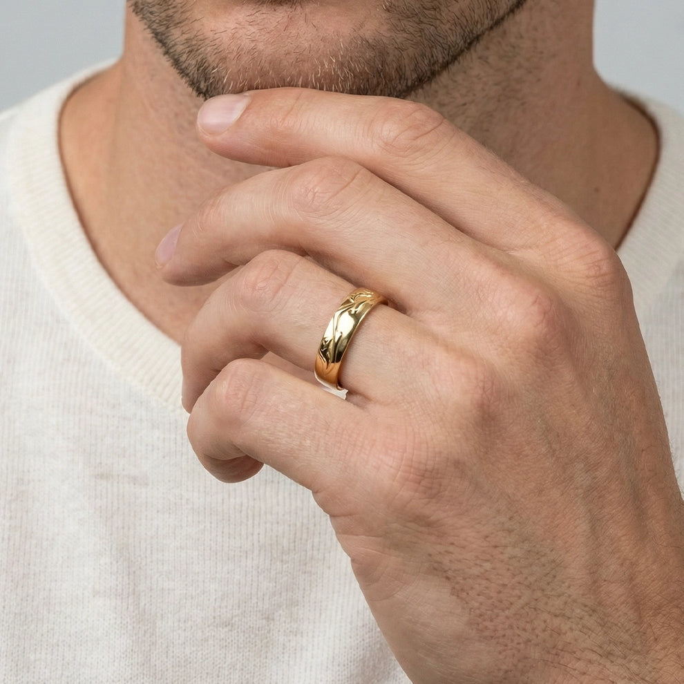 Ivy’s Spark | Diamond Leaf Wedding Band.
